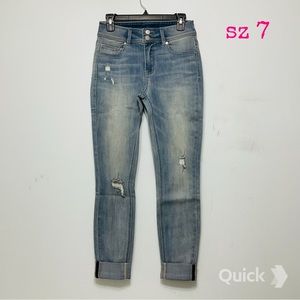 sz 7 - New Indigo Rein Cuffed Skinny Jeans